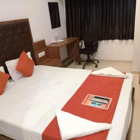 Sai Deep Lodging Navi Mumbai Esterno foto