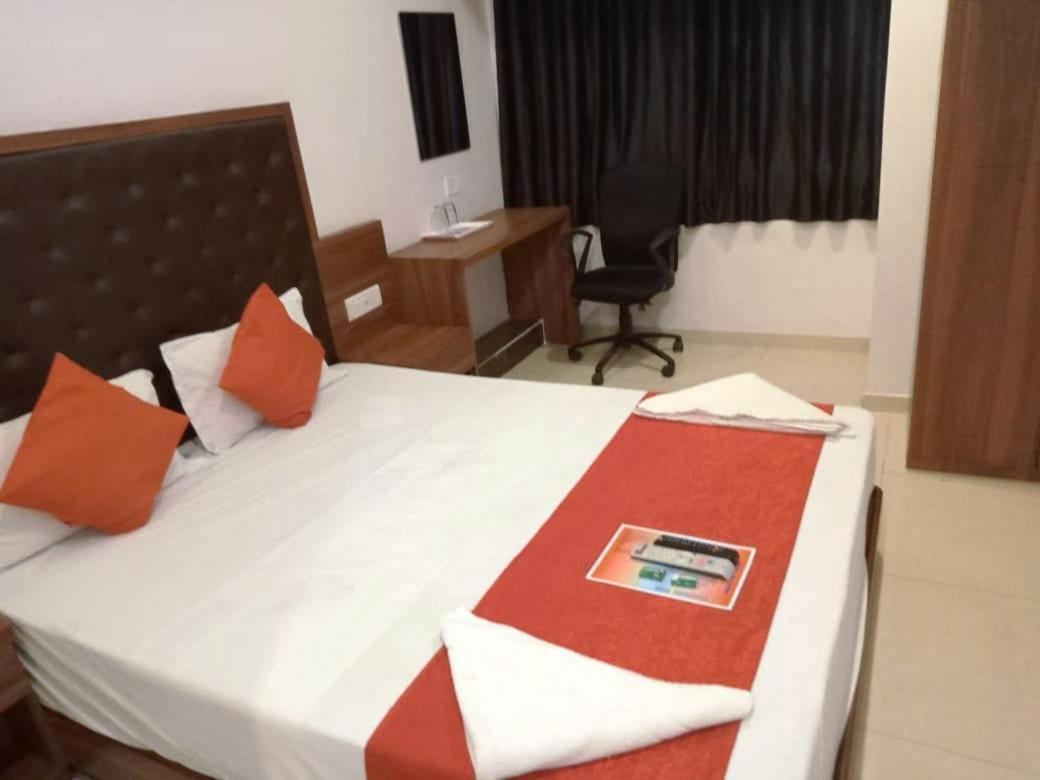 Sai Deep Lodging Navi Mumbai Esterno foto